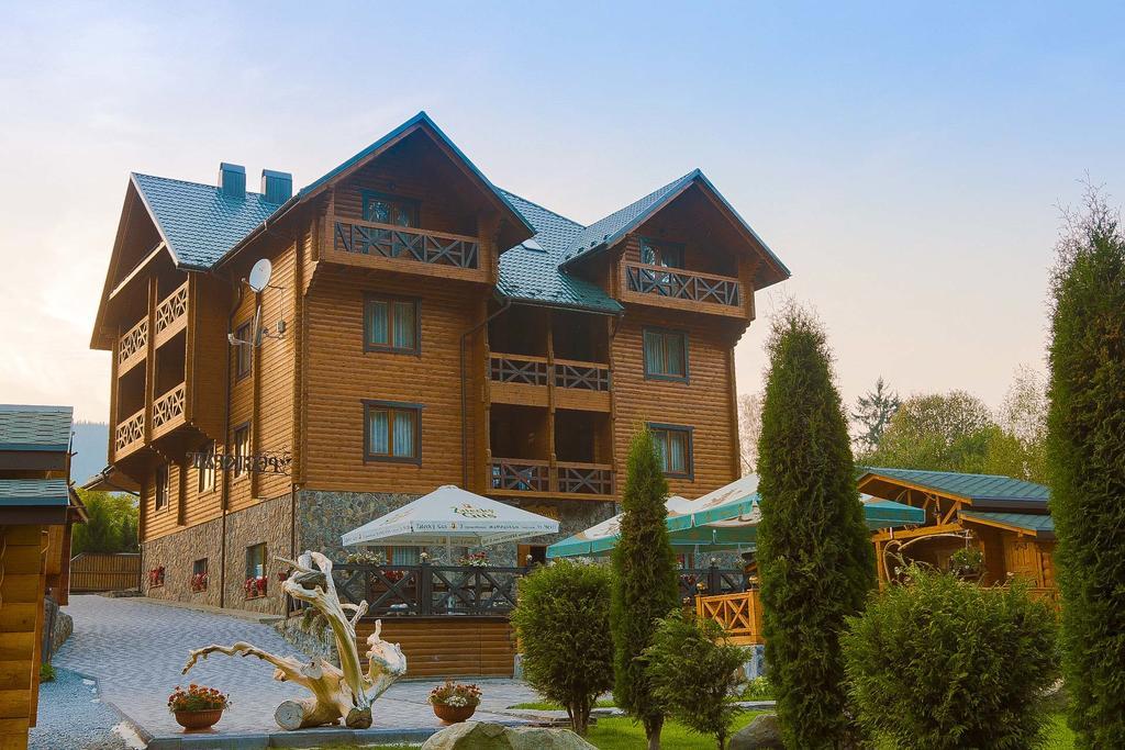 Forest House Tatariv Esterno foto